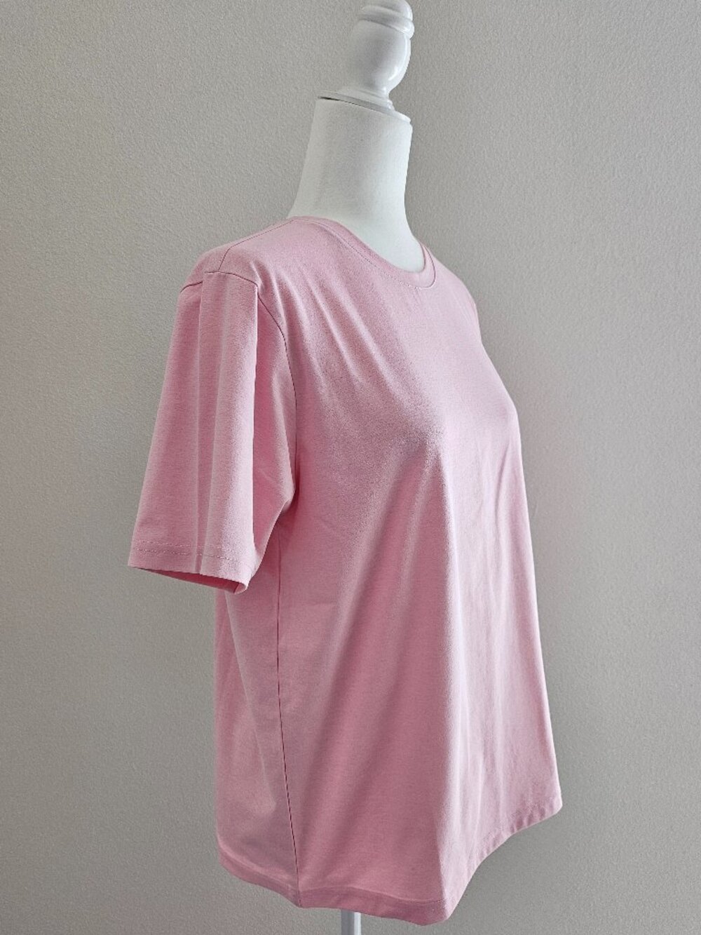 Pink Puppy Embroidery T-Shirt Minimal Tee Size 95/M NWOT - Picture 2 of 10